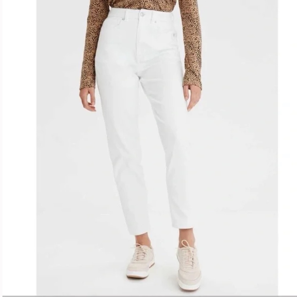 American Eagle Mom Jeans